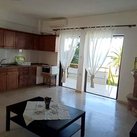 With One Bedroom In With Wonderful Sea View Furnished Terrace And Wifi Appartement *